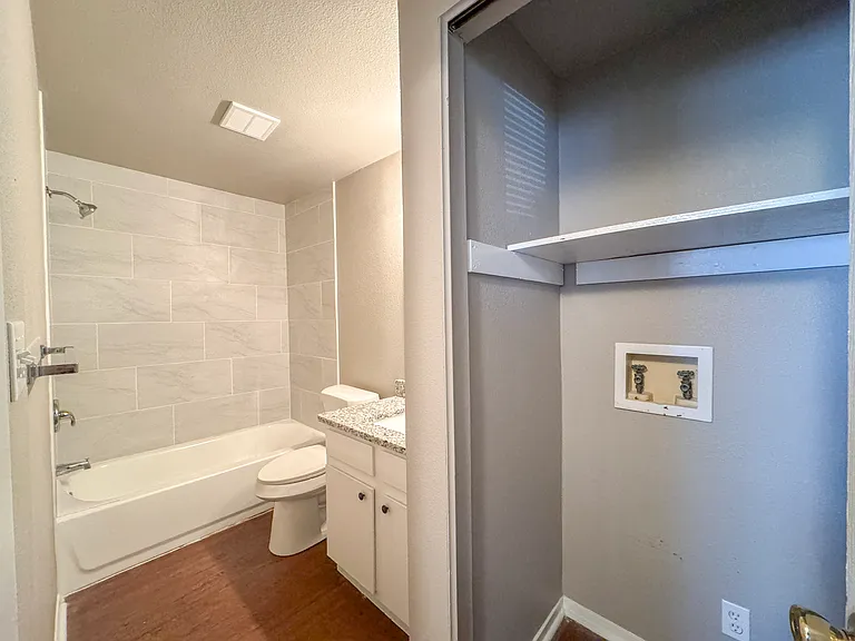 Autumn Chase Apartments — Photo 32
