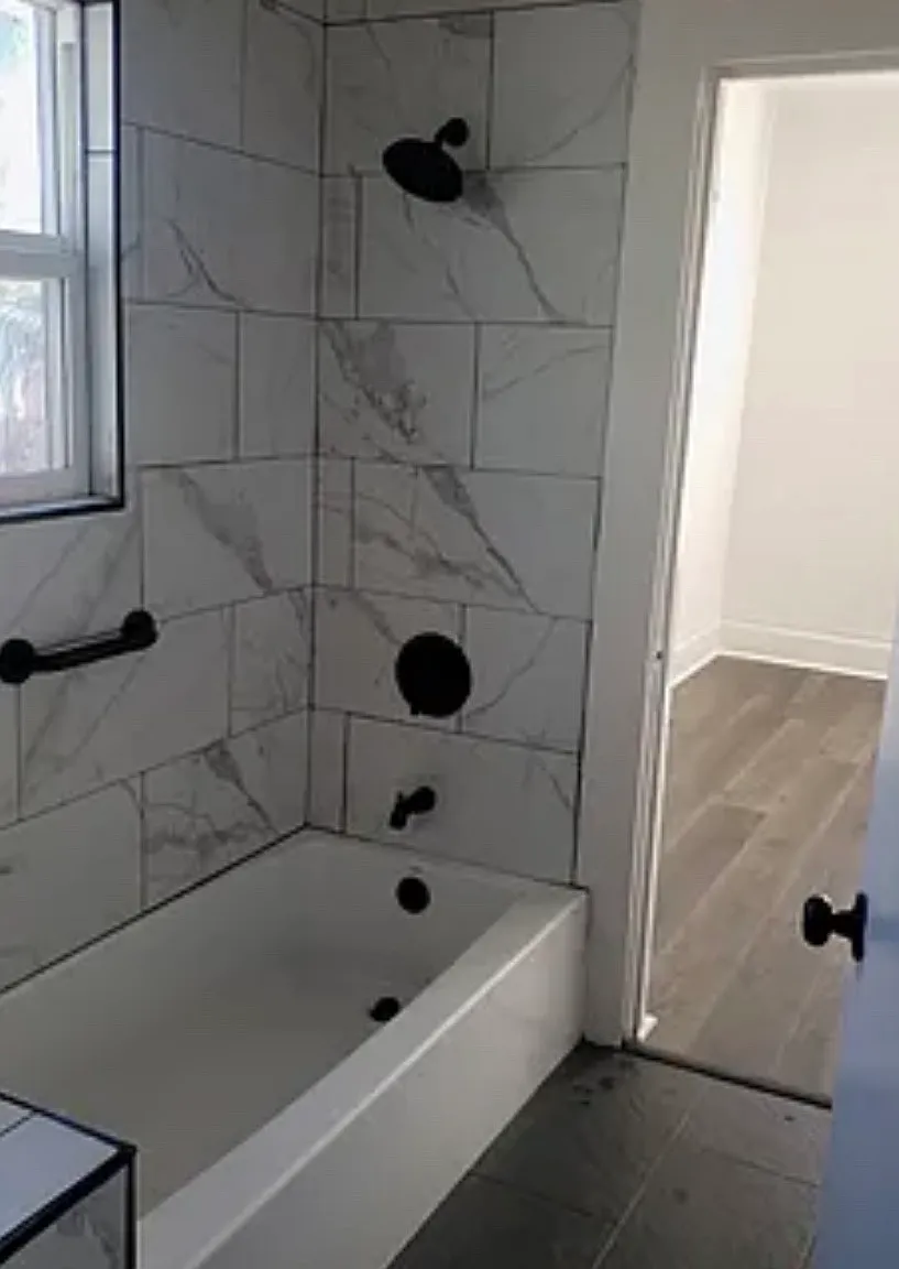 2 bed, 792 sqft, $1,800 — Photo 1