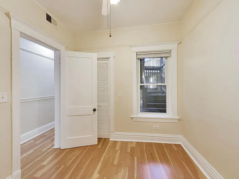 3149 W Lyndale St #2 — Photo 19