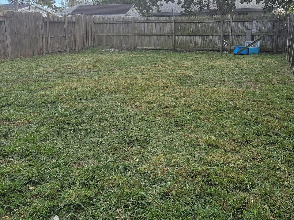 2nd image of 2008 Syracuse Ct NE #0