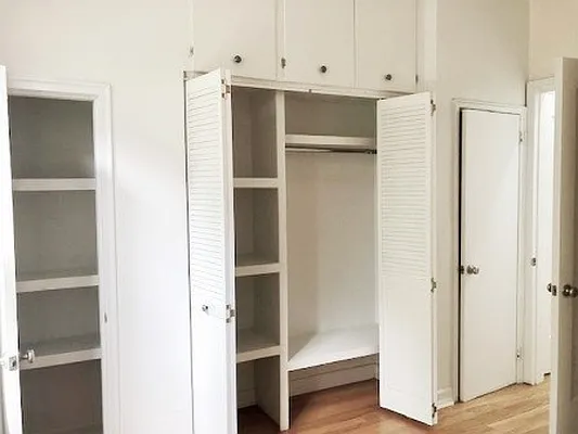 Rented by City Connections Realty | media 23