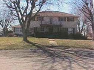 970 Mary Lee Dr, New Castle, IN