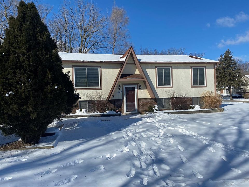 1st image of 485 Eastman Ave