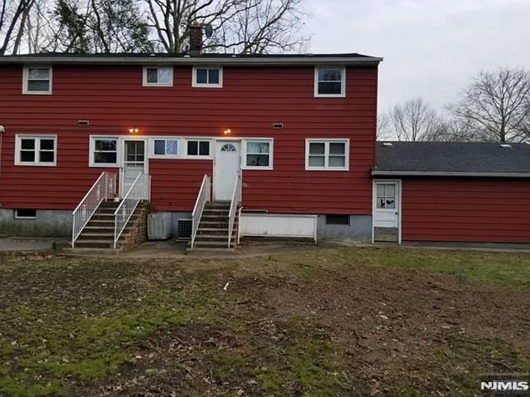 237 Bradley Ave #235 — Photo 17