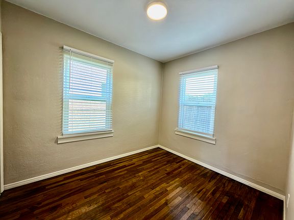 5th image of 4069 Mississippi St