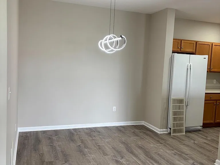 1321 Sierra Dr — Photo 21