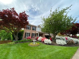 5312 Hampton Forest Way, Fairfax, VA 22030