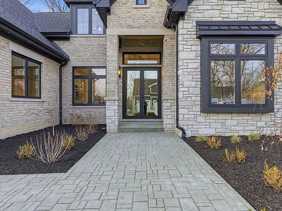 2nd image of 1532 Linden Cir