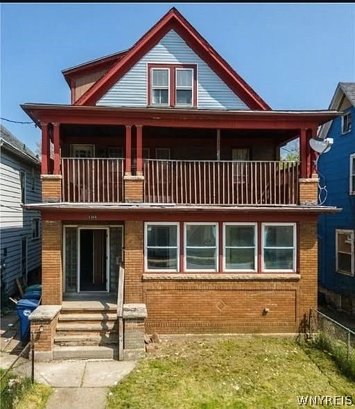 1st image of 1348 Pierce Ave