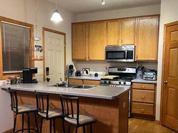 1131 Irving Ave N, Minneapolis, MN 55411