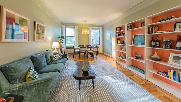 Sold by Garfield Realty  | media 1