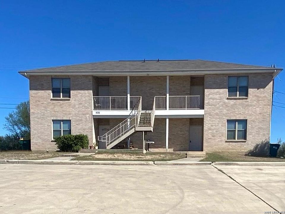 1st image of 506 Dukeway