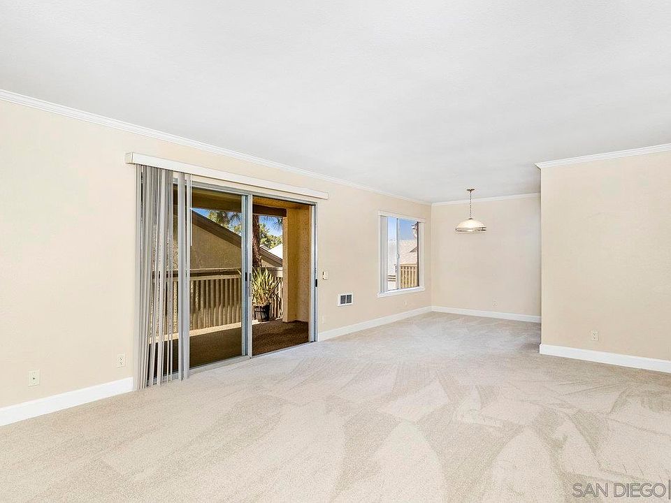 Dining area (furniture removed) - view from living room