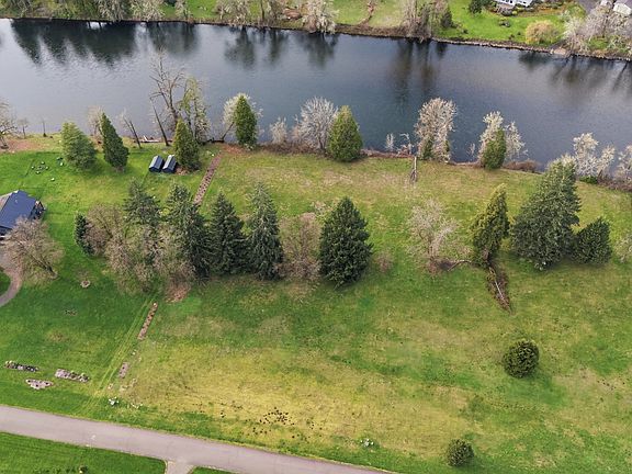 5th image of Omlid Dr #11