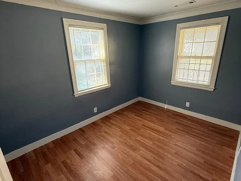 293 W Waldorf Ave — Photo 9