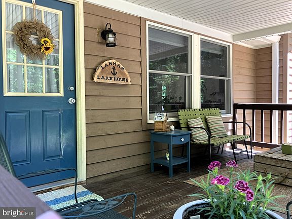 4th image of 347 Lakewood Cir