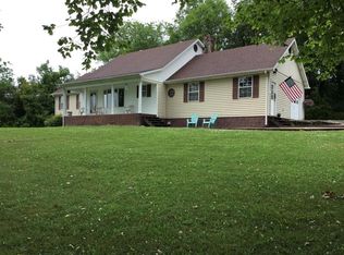 119 Ferro St, Pikeville, TN 37367