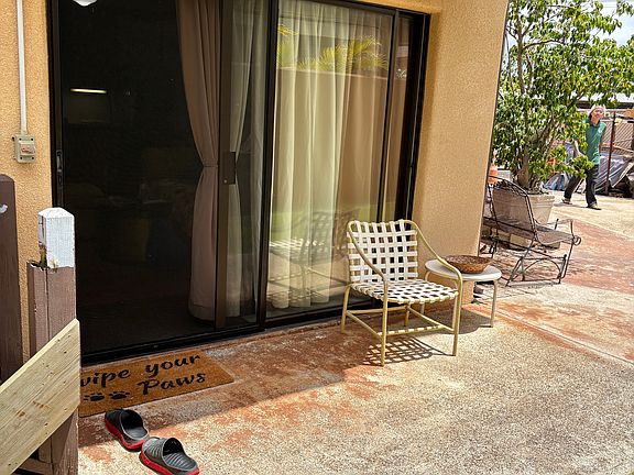 2nd image of 4406 Laulima St #1BEEDROOM