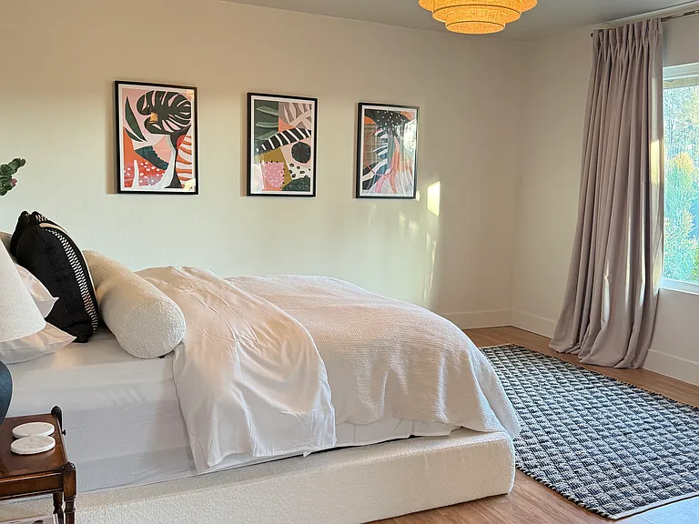 12822 Avenida La Valencia — Photo 32