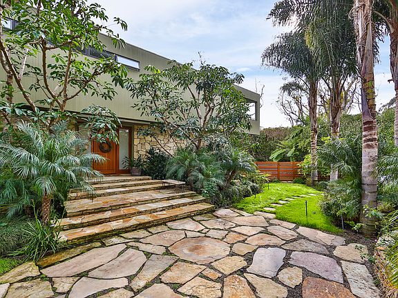 2nd image of 23256 Mariposa De Oro St