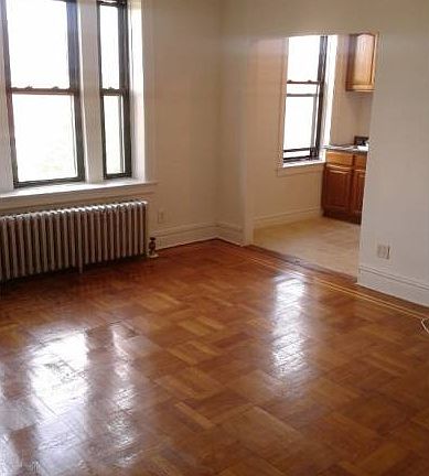 5th image of 10810 72nd Ave Ste 3B