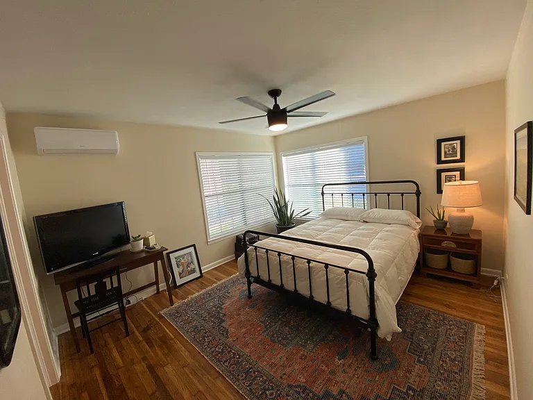 433 W Hollywood Ave #2 — Photo 7