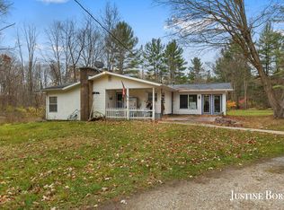 10567 Friske Dr NE, Rockford, MI 49341