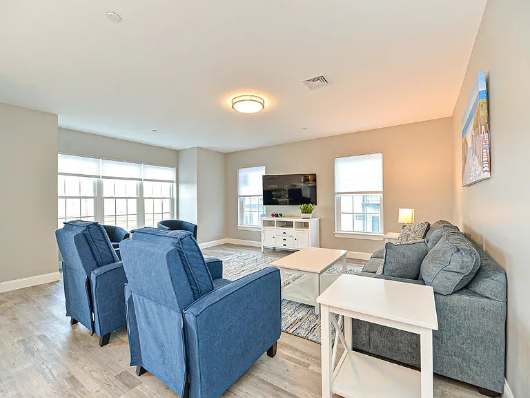435 Ocean Blvd #205 — Photo 3