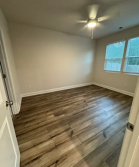 5319 Torrance Blvd — Photo 9