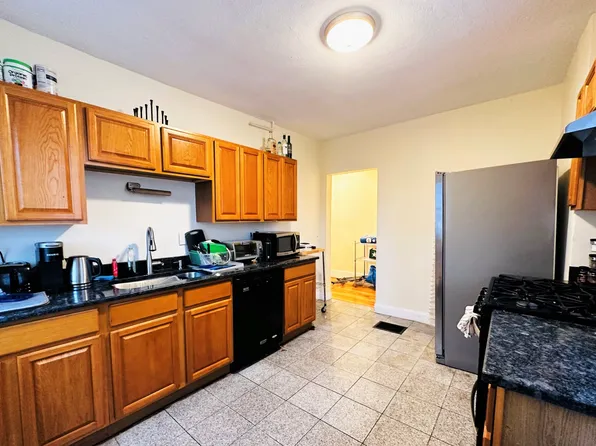 20 Wadsworth St, Boston, MA 02134