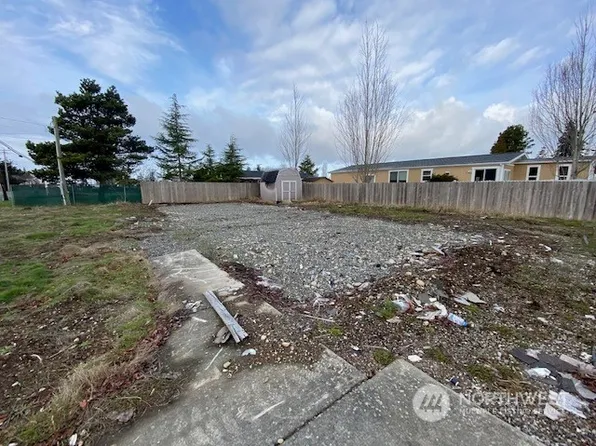 4696 Alderson Road, Blaine, WA 98230