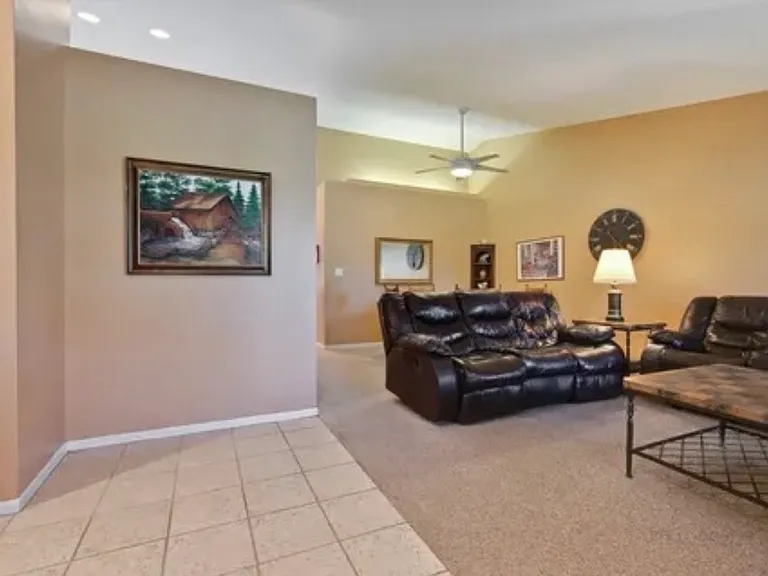 118 Bedford Rd — Photo 4