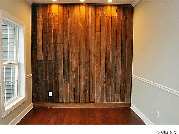 82296797_4