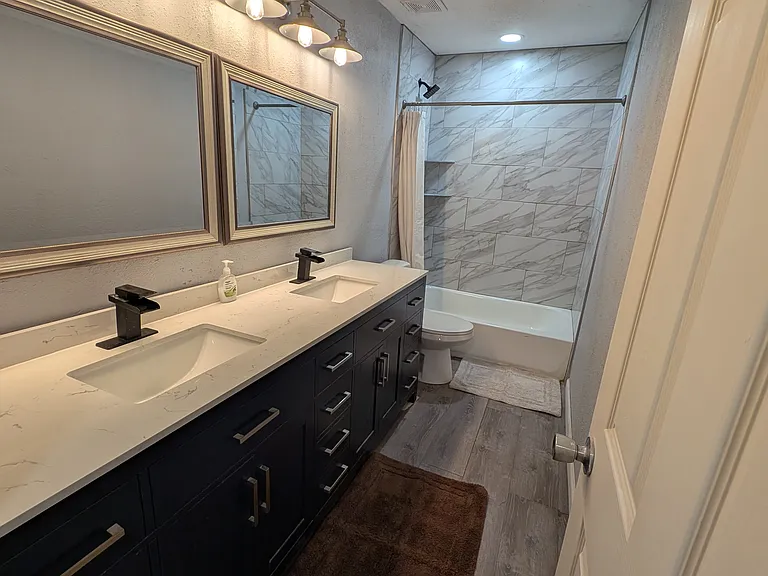 511 Goliad St — Photo 6