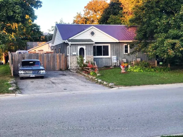 370 Foster St, Wellington North, ON N0G 2L1
