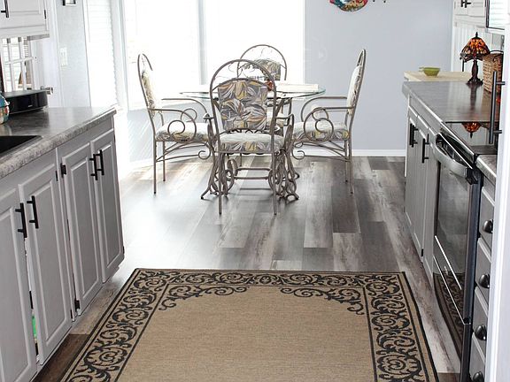 3rd image of 2540 Coachlite Dr #414-414-DR