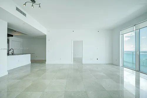 950 Brickell Bay Dr #4805 Photo 1