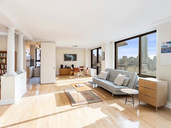 2nd image of 111 E 30th St APT 16A