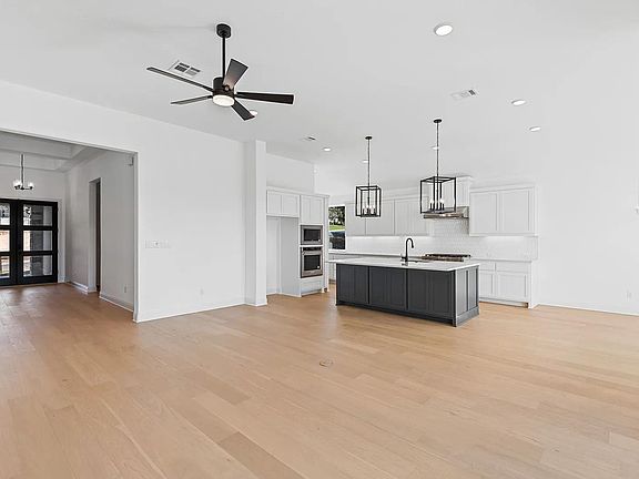 Adley C kitchen