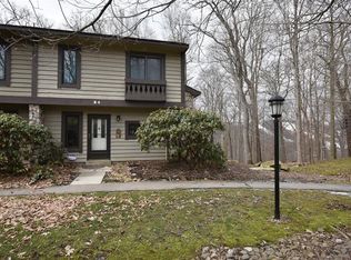 24 Swiss Mountain Dr, Champion, PA 15622