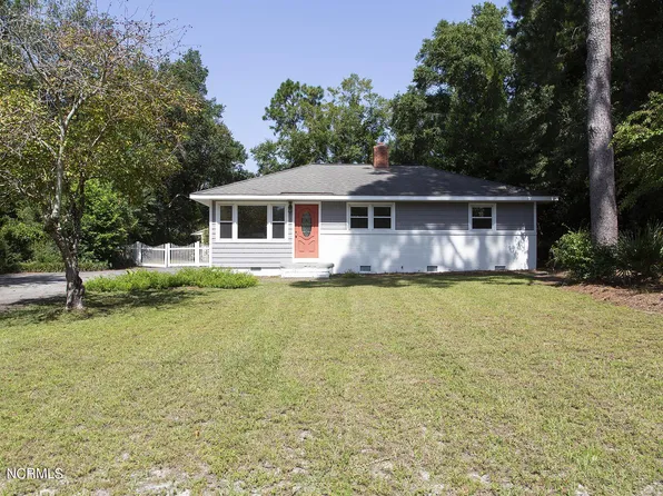 805 Francis Marion Dr, Wilmington, NC 28412