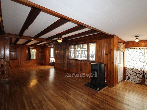 5th image of 43 Summer St