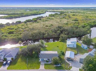 333 HILE LANE, PUNTA GORDA, FL 33982