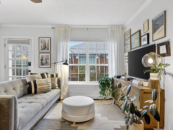 2nd image of 2613 NW Raleigh St Unit 21