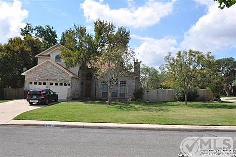 1st image of 2302 Encino Cliff St