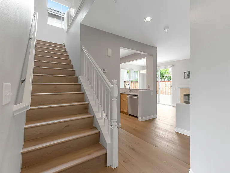20 Trofello Ln — Photo 8