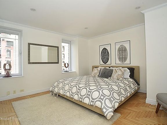 5th image of 106 Central Park S APT 5G
