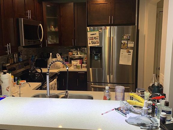 3rd image of 430 SE 7th St APT 102E