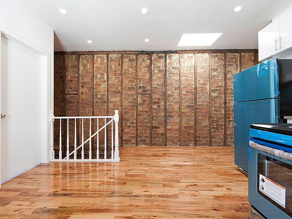 2nd image of 9421 32nd Ave #2