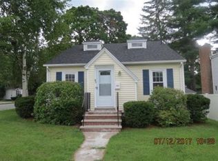 83 Pleasant St, Methuen, MA 01844